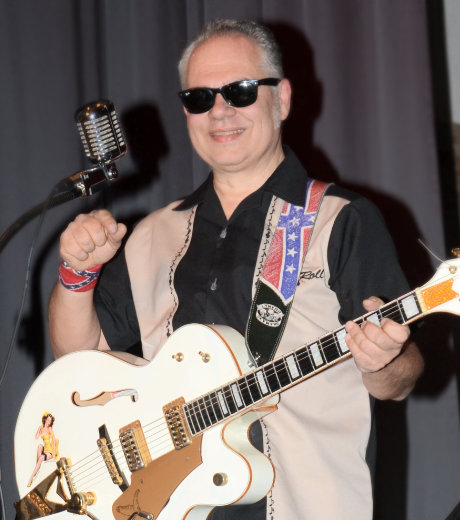 Grisi - Lead Guitar, Backing Vocals